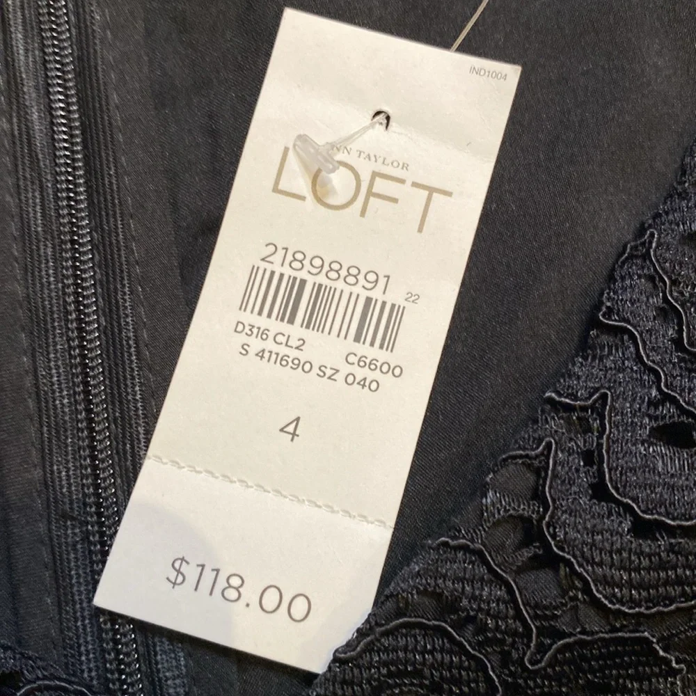 NWT LOFT black lace v-neck 3/4 sheer sleeve dress Sz 4 - Picture 12 of 12